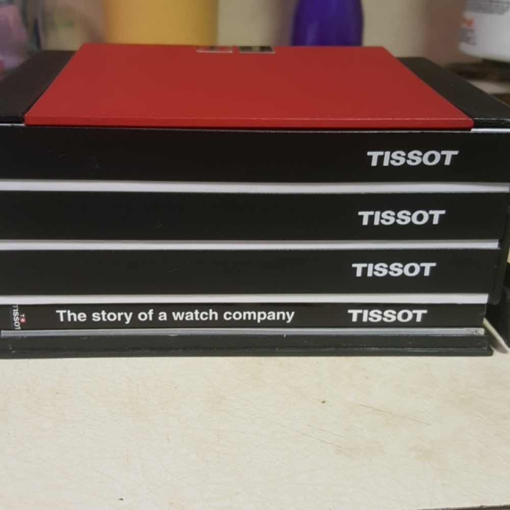 PRICEDROPPED Brand New!! Tissot T-trend for women! - Picture 7 of 7